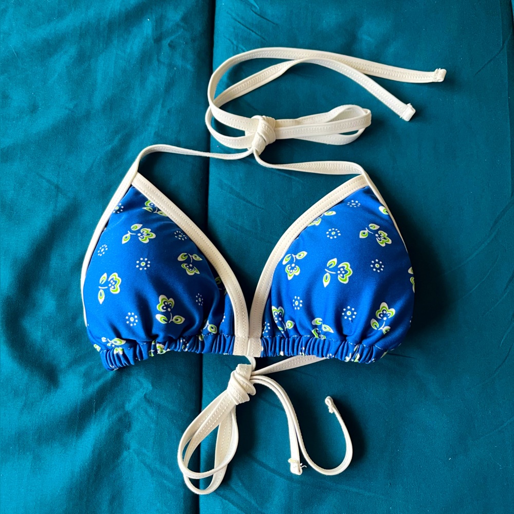 Victoria Secret Blue Floral Bikini Top